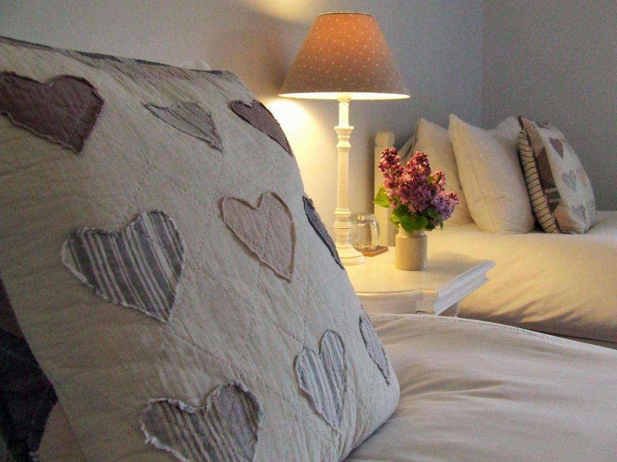 Lobhill Farmhouse Bed And Breakfast And Self Catering Accommodation Okehampton Exteriör bild