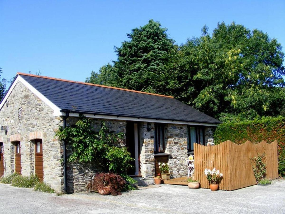 Lobhill Farmhouse Bed And Breakfast And Self Catering Accommodation Okehampton Rum bild
