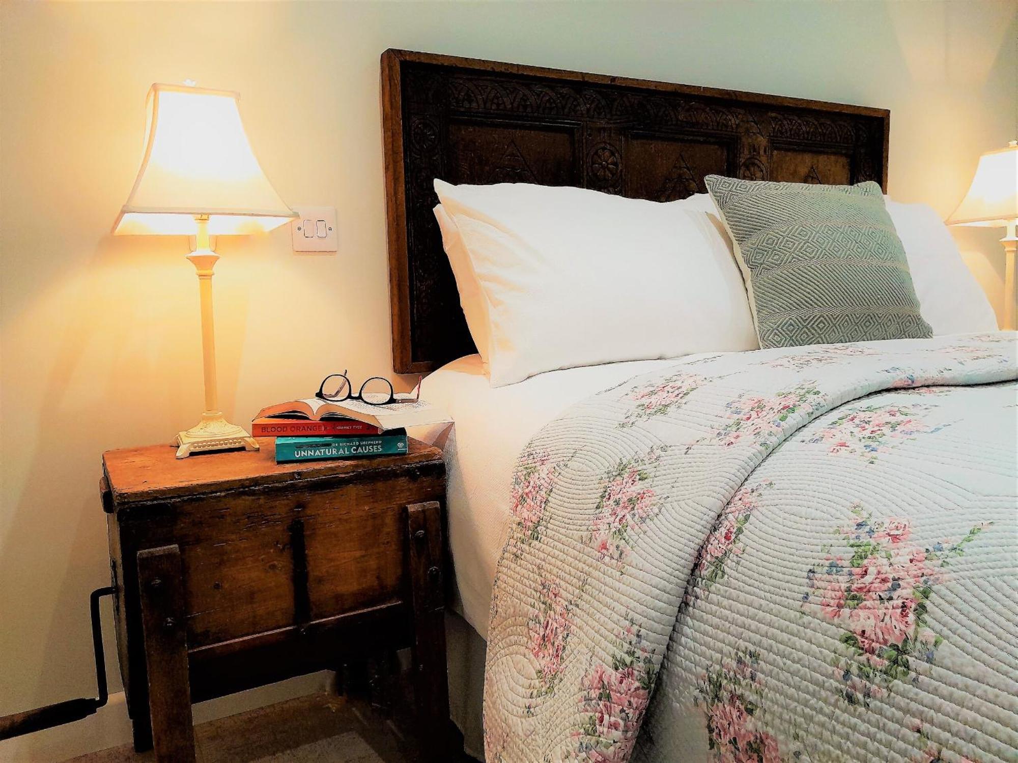 Lobhill Farmhouse Bed And Breakfast And Self Catering Accommodation Okehampton Rum bild